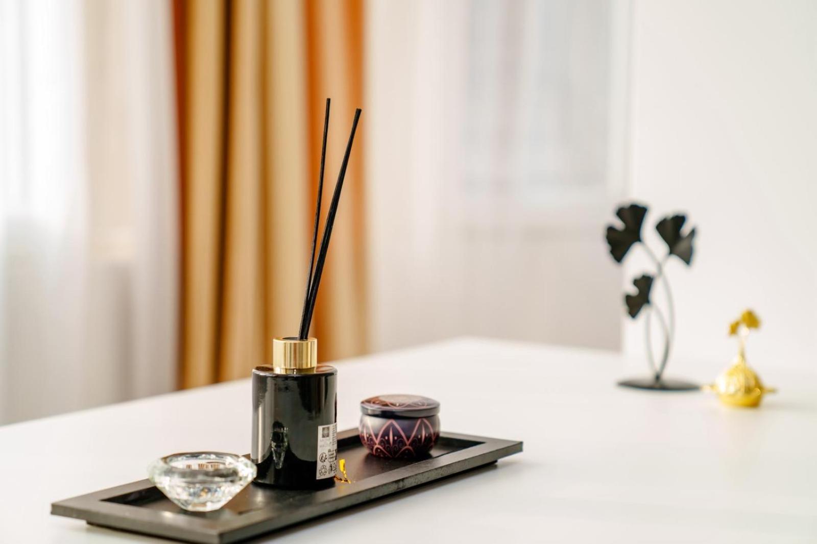 Studio Lounge Apartman Craiova Kültér fotó