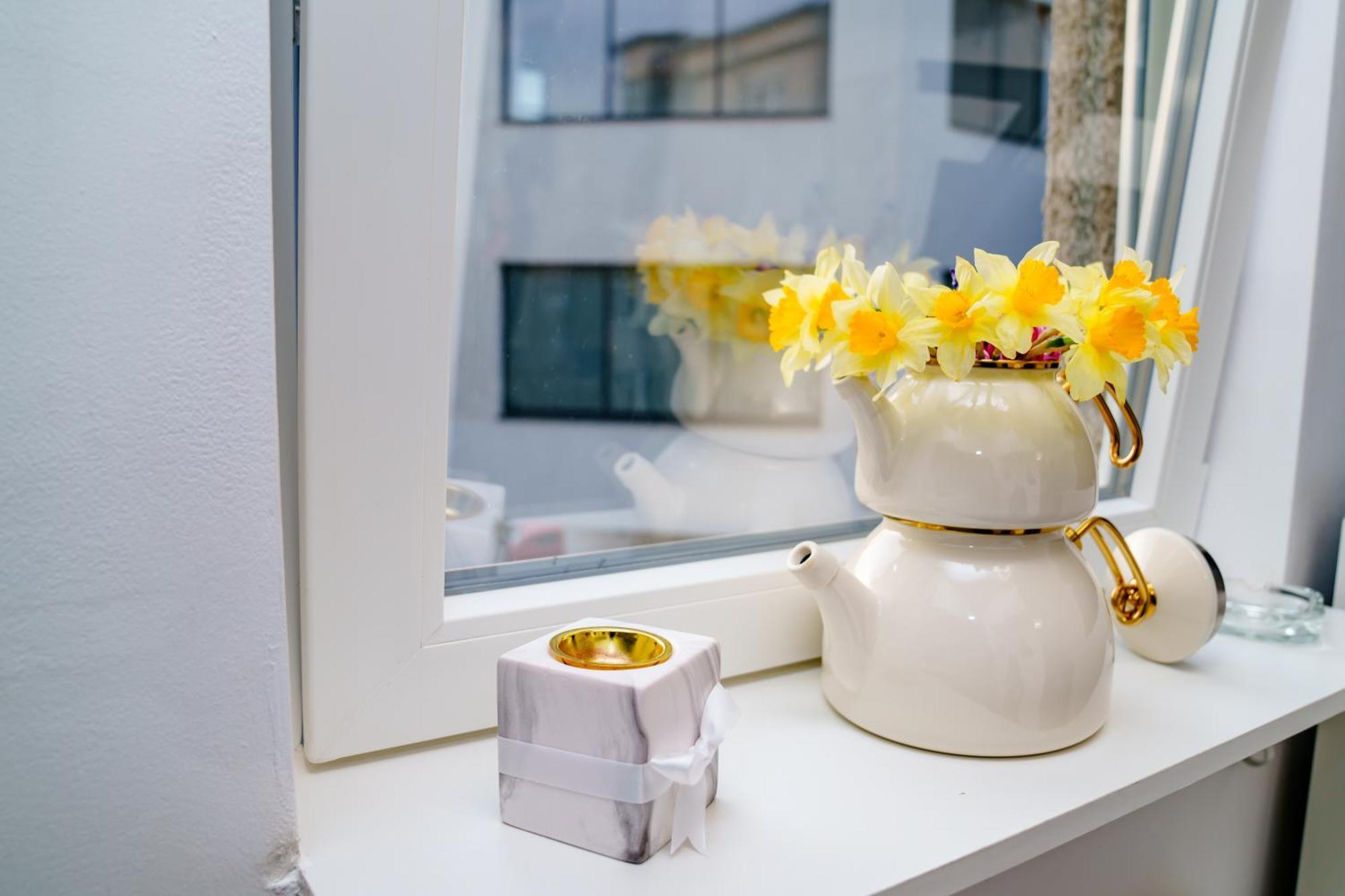 Studio Lounge Apartman Craiova Kültér fotó
